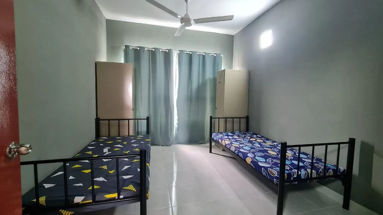 Apartment Homestay Warisan